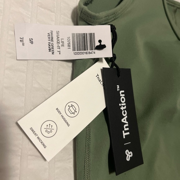 ARITZIA (TNA life) Shake-it Romper: NEW WITH TAGS (never worn) - Picture 5 of 8